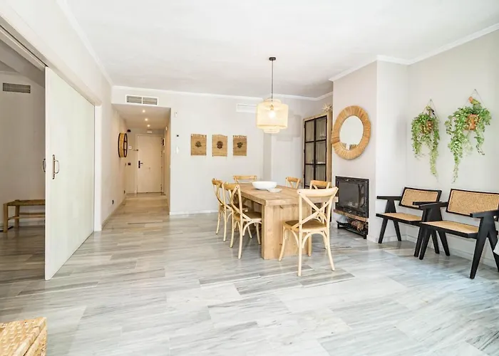 Gc - Spacious Flat In Golden Daire Marbella