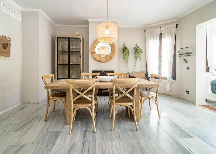 Daire Gc - Spacious Flat In Golden Marbella