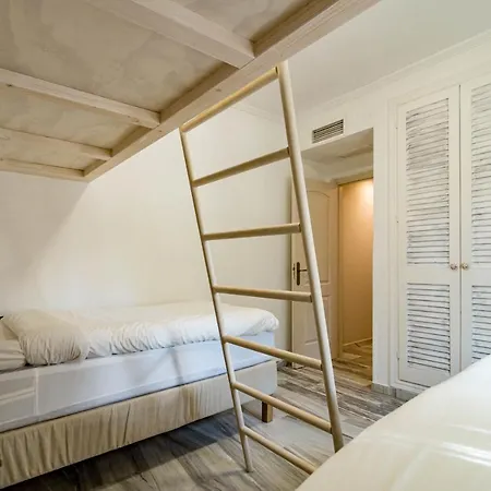 Gc - Spacious Flat In Golden Apartment *
