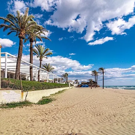 Gc - Spacious Flat In Golden Apartment Marbella