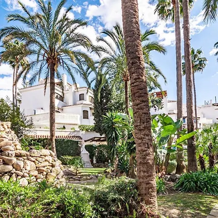 Gc - Spacious Flat In Golden Apartman *