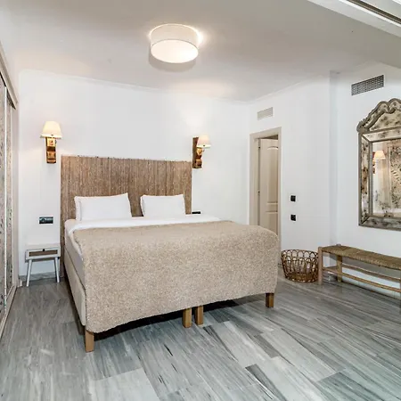 Apartment Gc - Spacious Flat In Golden