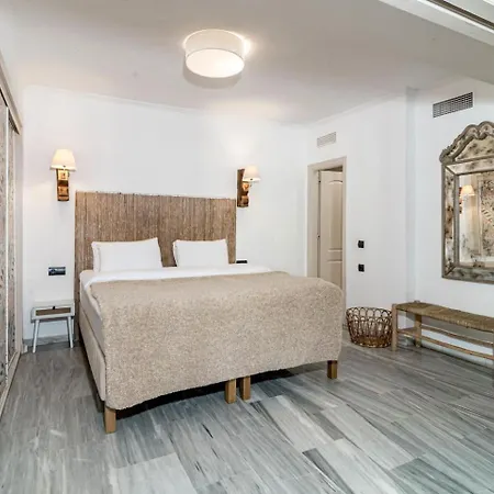 Apartment Gc - Spacious Flat In Golden