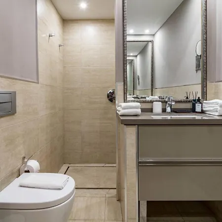 Apartment Gc - Spacious Flat In Golden