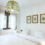 Gc - Spacious Flat In Golden * 马尔韦利亚