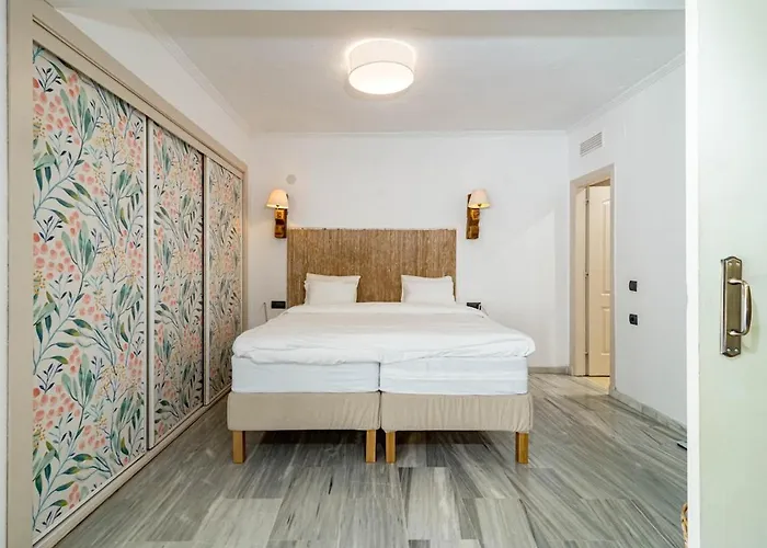 Gc - Spacious Flat In Golden Appartamento Marbella
